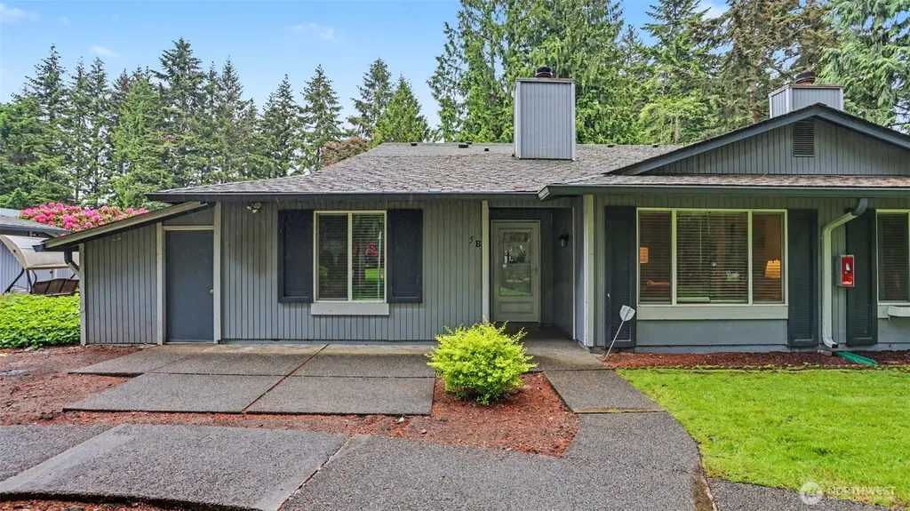 513 S 321st Street Federal Way WA 98003