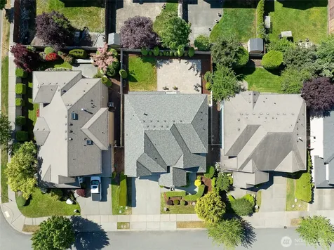 3932 221st Place SE Bothell WA 98021
