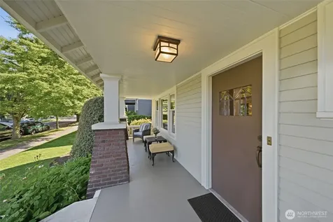 1519 1st Avenue N Seattle WA 98109