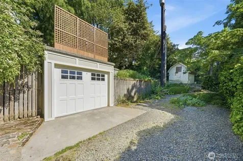 1519 1st Avenue N Seattle WA 98109