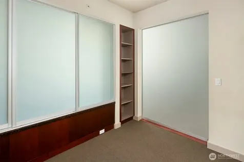 910 Lenora Street Seattle WA 98121