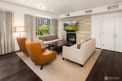 910 Lenora Street Seattle WA 98121