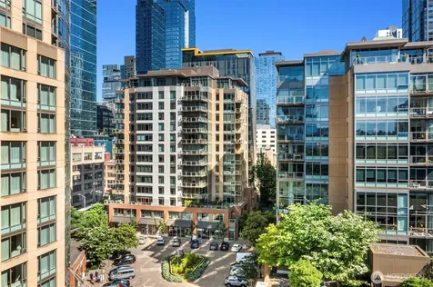 910 Lenora Street Seattle WA 98121