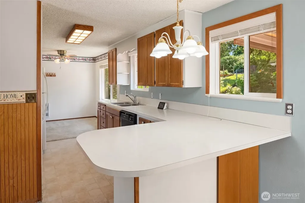 7410 17th Avenue SE Everett WA 98203