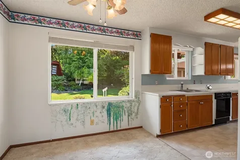 7410 17th Avenue SE Everett WA 98203