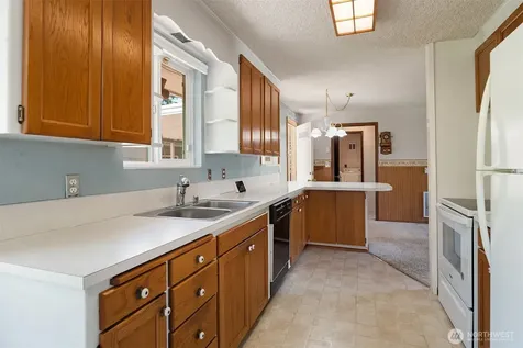 7410 17th Avenue SE Everett WA 98203