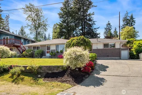 7410 17th Avenue SE Everett WA 98203
