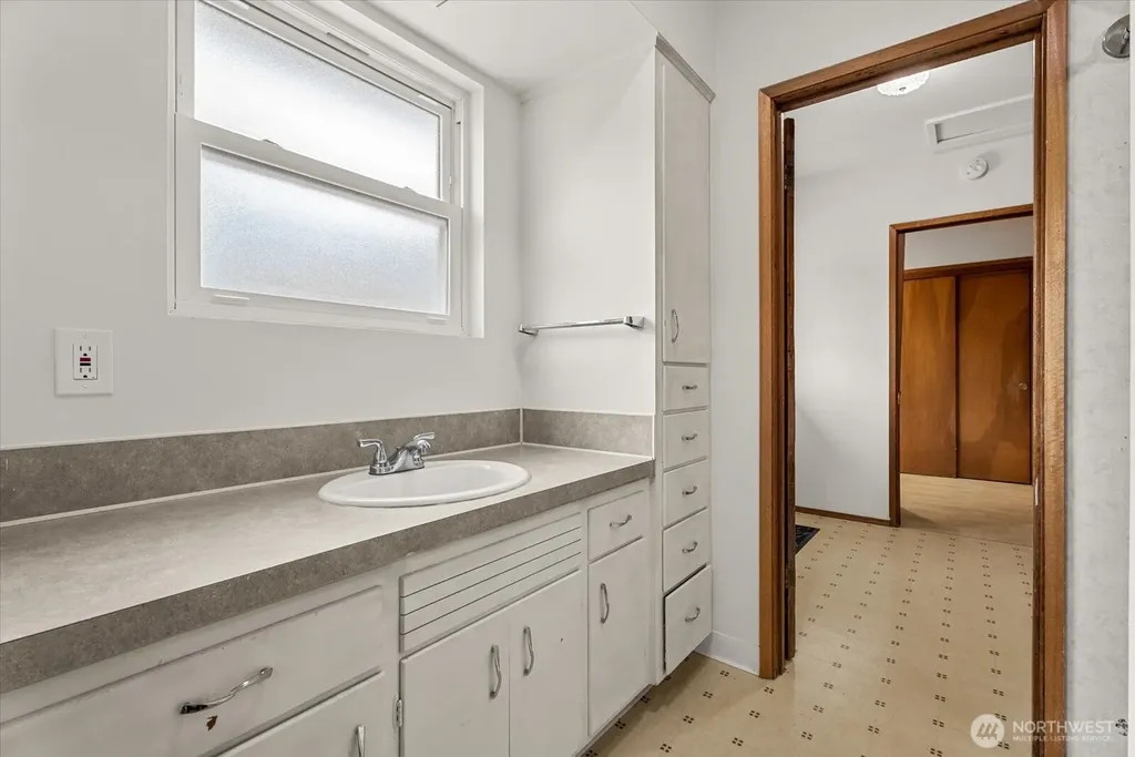 7502 Beverly Lane Everett WA 98203