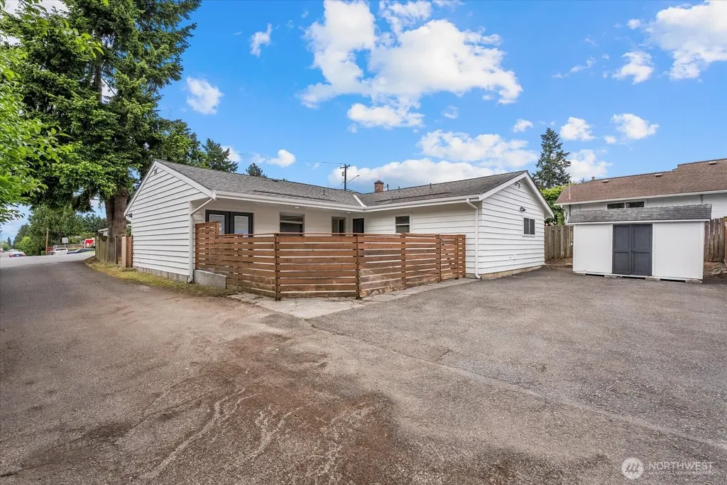7502 Beverly Lane Everett WA 98203