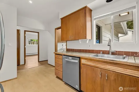 7502 Beverly Lane Everett WA 98203