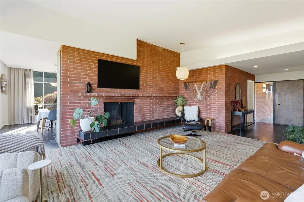 20825 59th Avenue NE Arlington WA 98223