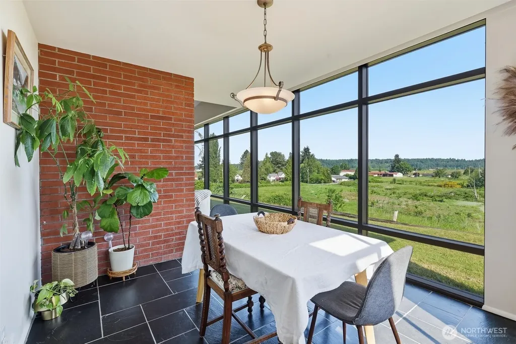 20825 59th Avenue NE Arlington WA 98223