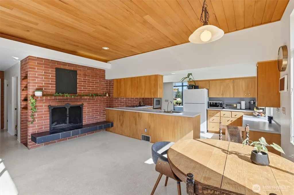 20825 59th Avenue NE Arlington WA 98223
