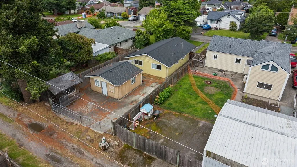 1940 Wilson Avenue Enumclaw WA 98022