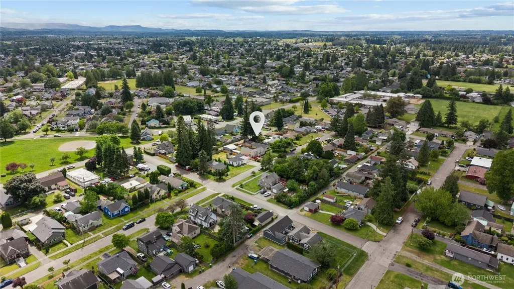 1940 Wilson Avenue Enumclaw WA 98022
