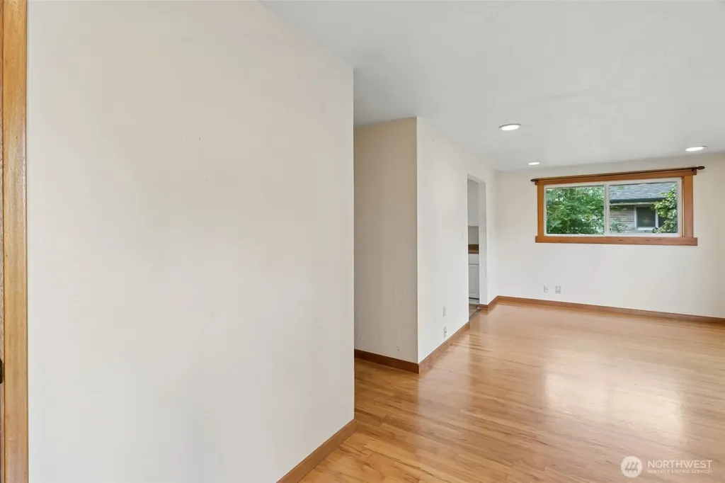 1940 Wilson Avenue Enumclaw WA 98022