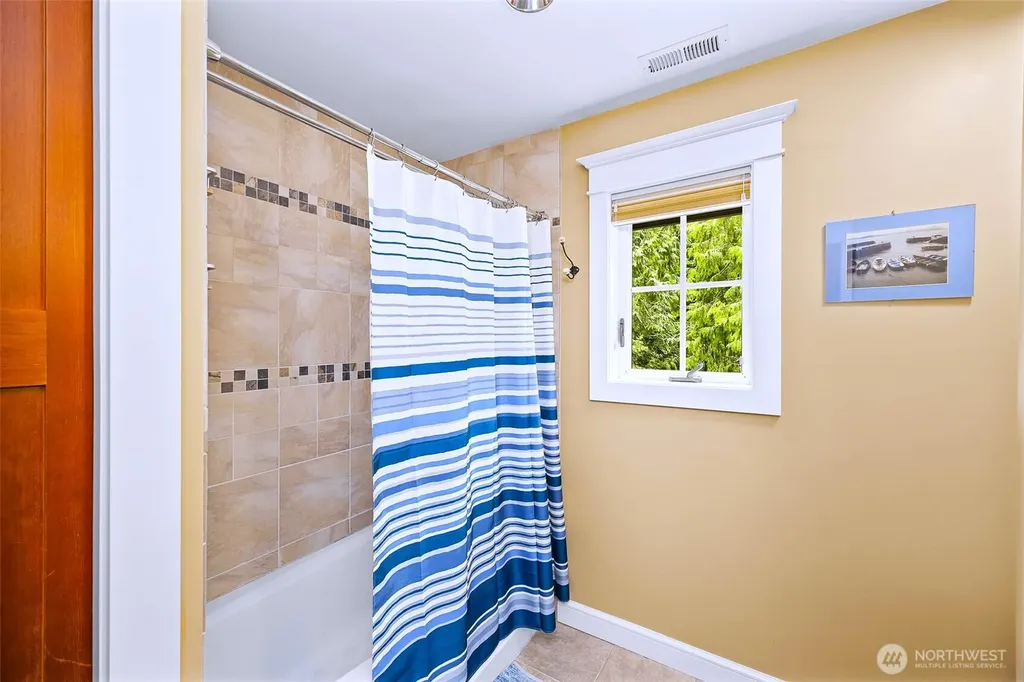 24416 249th Avenue E Maple Valley WA 98038