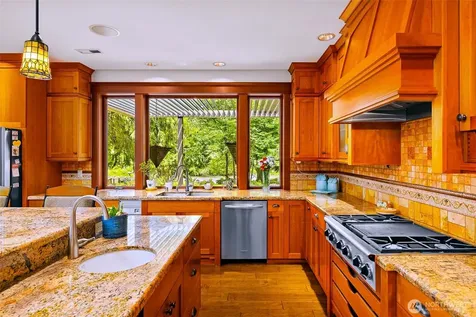 24416 249th Avenue SE Maple Valley WA 98038