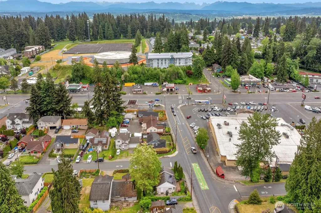 929 Pecks Drive Everett WA 98203