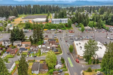 929 Pecks Drive Everett WA 98203
