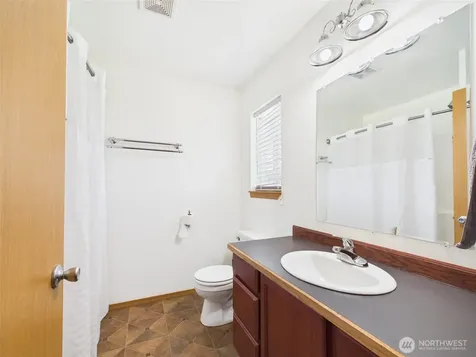 52 Ambrosia Lane Malaga WA 98828