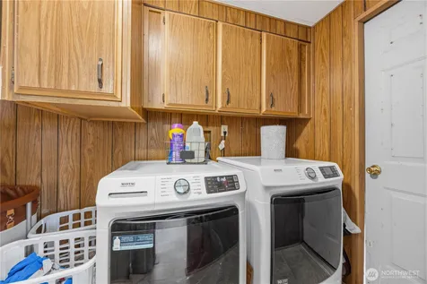25505 Highway 97 Pateros WA 98846