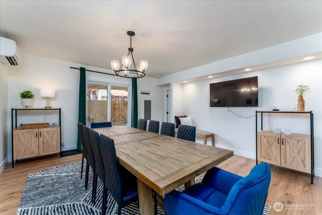 507 E Wapato Avenue Chelan WA 98816
