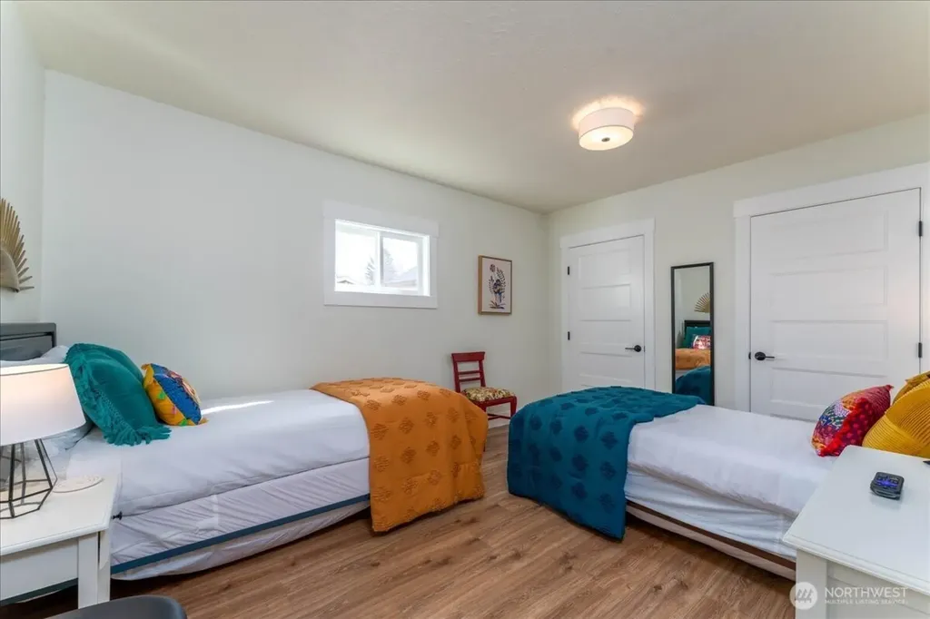 507 E Wapato Avenue Chelan WA 98816