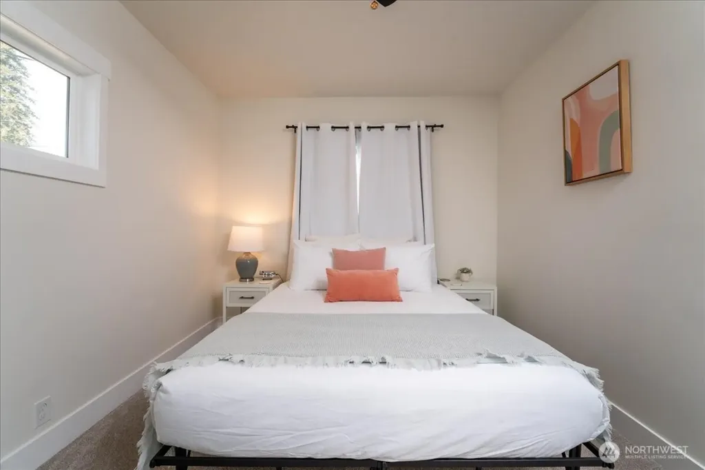 507 E Wapato Avenue Chelan WA 98816