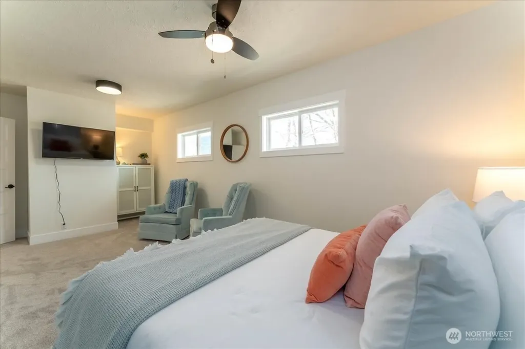 507 E Wapato Avenue Chelan WA 98816