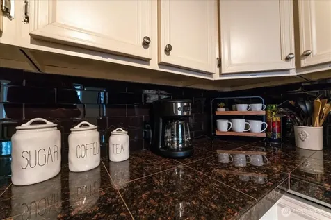 507 E Wapato Avenue Chelan WA 98816