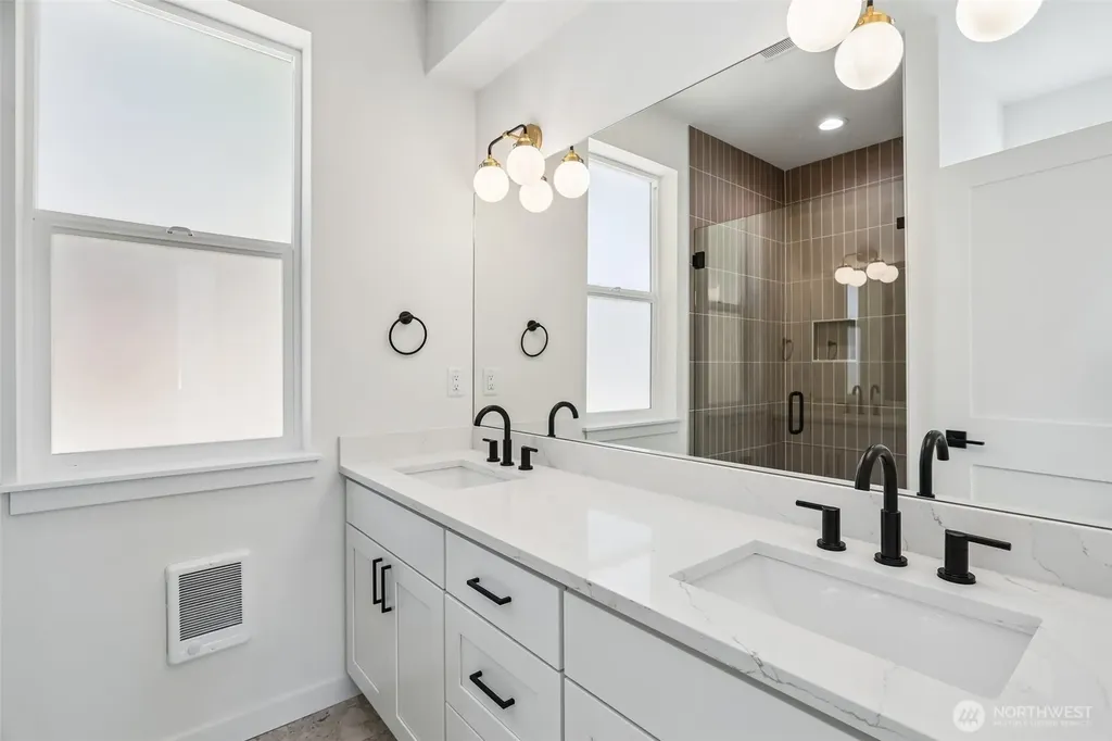 1516 147th Street Shoreline WA 98155