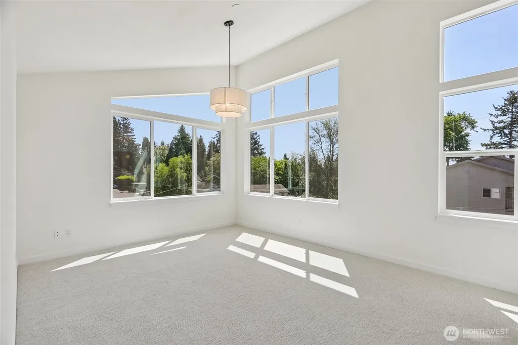 1516 147th Street Shoreline WA 98155