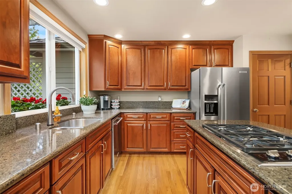 12812 60th Avenue W Mukilteo WA 98275