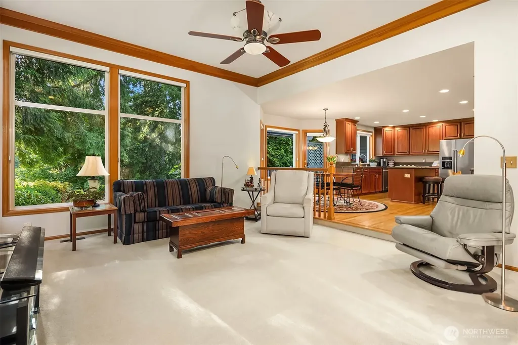 12812 60th Avenue W Mukilteo WA 98275