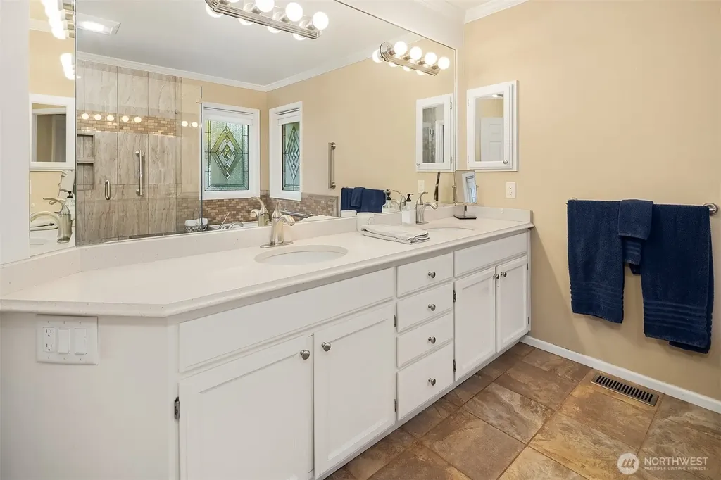 12812 60th Avenue W Mukilteo WA 98275