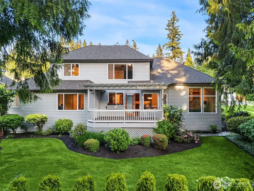 12812 60th Avenue W Mukilteo WA 98275