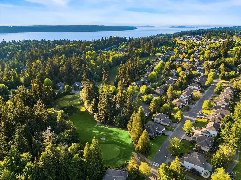 12812 60th Avenue W Mukilteo WA 98275