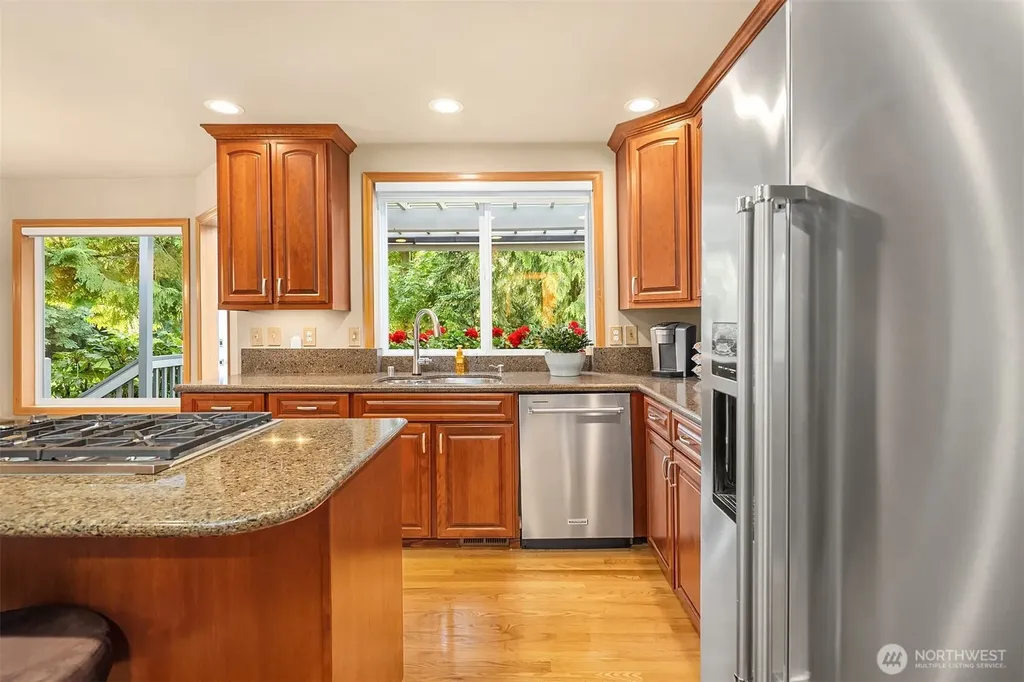 12812 60th Avenue W Mukilteo WA 98275
