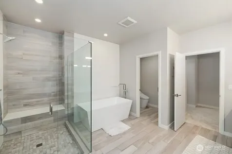 11217 110th Avenue NE Kirkland WA 98033