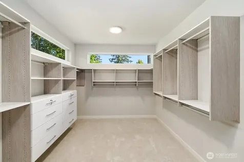 11217 110th Avenue NE Kirkland WA 98033
