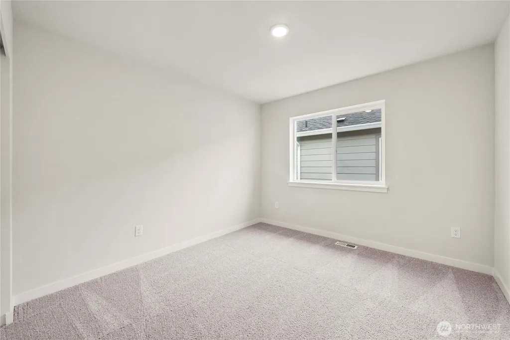 3983 Flat Top Drive Bremerton WA 98312