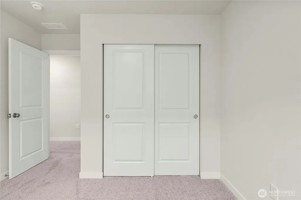 3983 Flat Top Drive Bremerton WA 98312