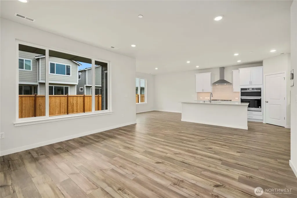 3983 Flat Top Drive Bremerton WA 98312