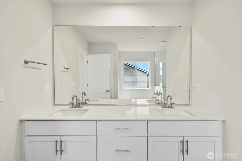 3983 Flat Top Drive Bremerton WA 98312