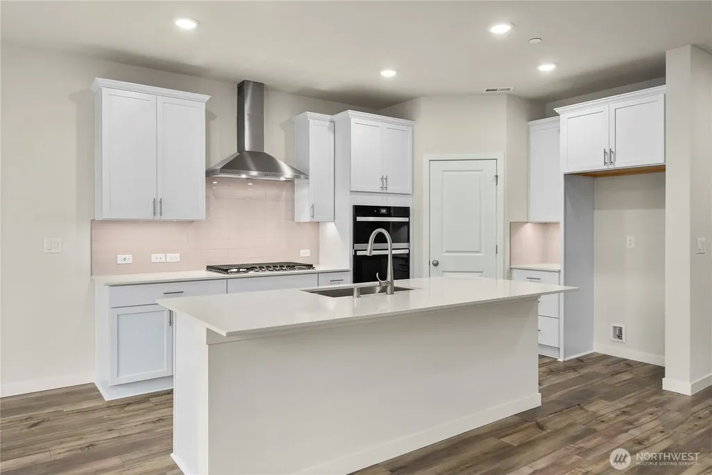 3983 Flat Top Drive Bremerton WA 98312
