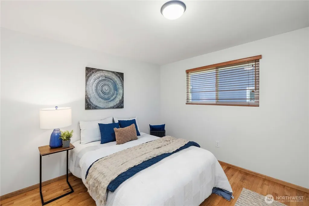 17023 113th Avenue SE Renton WA 98055