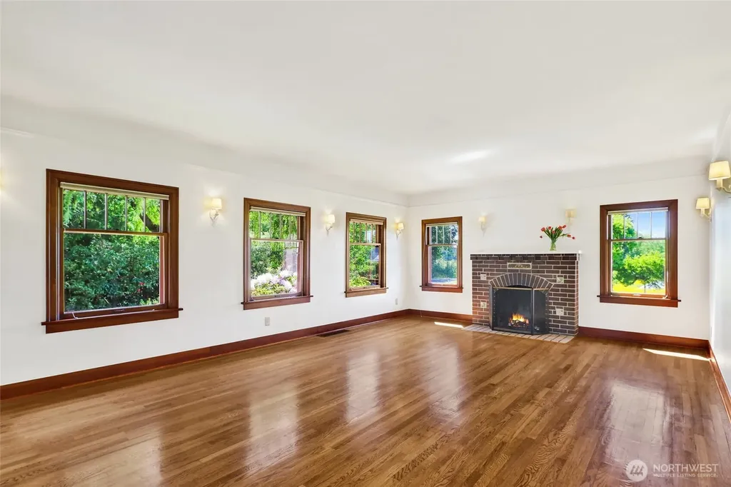 1478 Kelly Road Bellingham WA 98226