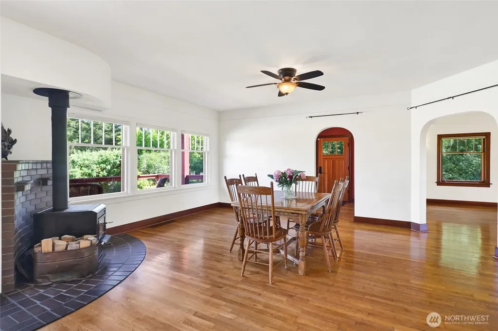 1478 Kelly Road Bellingham WA 98226