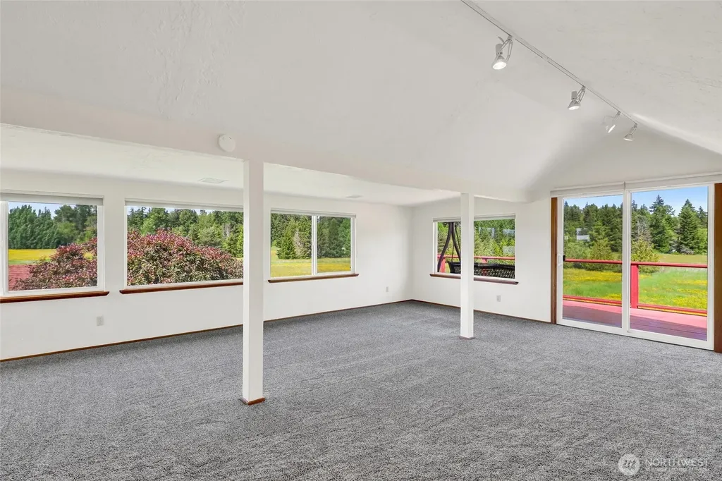 1478 Kelly Road Bellingham WA 98226